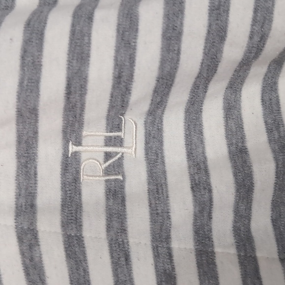 Lauren Ralph Lauren Grey White Striped Robe Size Large MISSING SASH - Picture 3 of 5